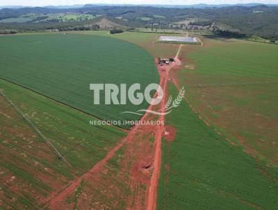 Fazenda para Venda, em Guarda-Mor, bairro Zona Rural